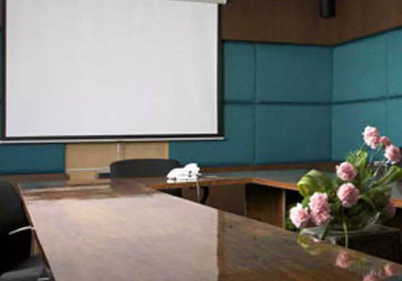 酒店 Oyster Suites