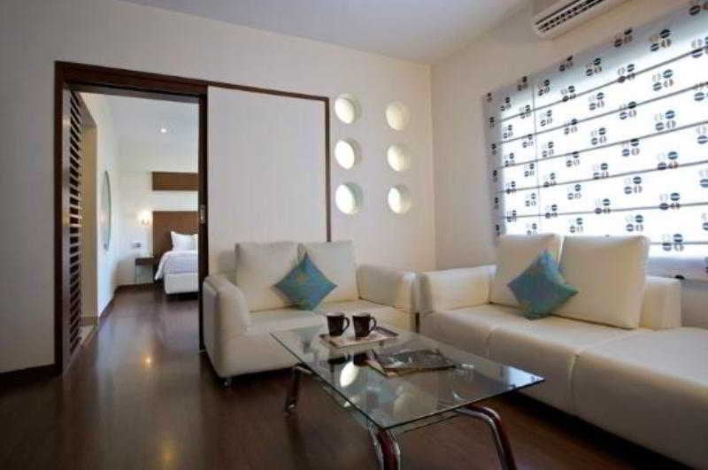 酒店 Oyster Suites