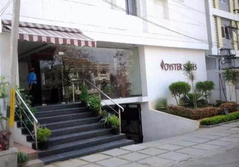 酒店 Oyster Suites