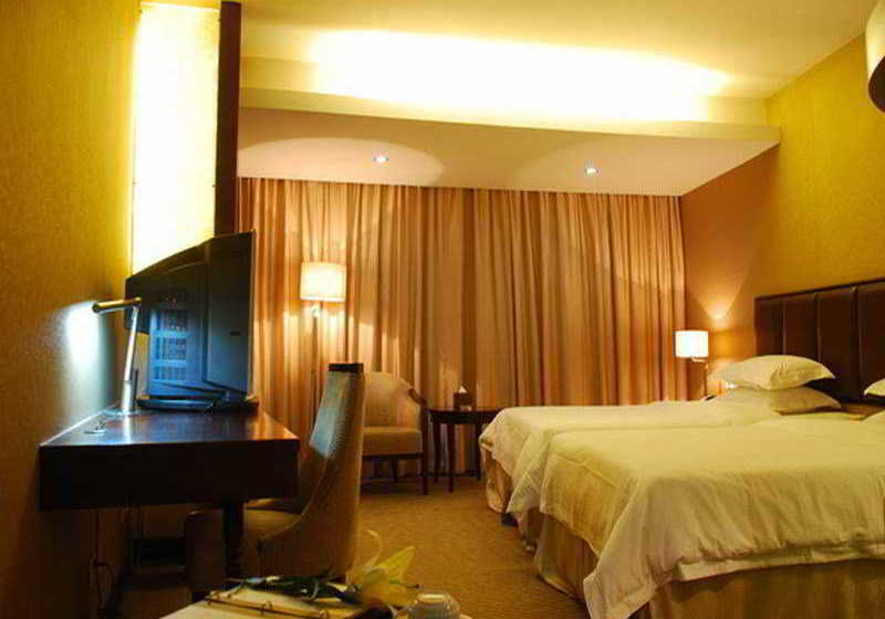 Hotel Paco Business Baiyun Road