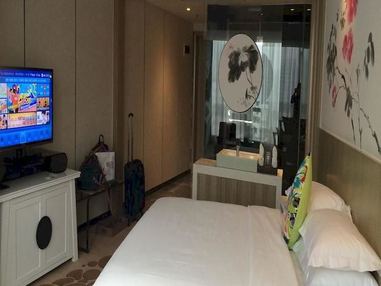 Hotel Paco Business Baiyun Road