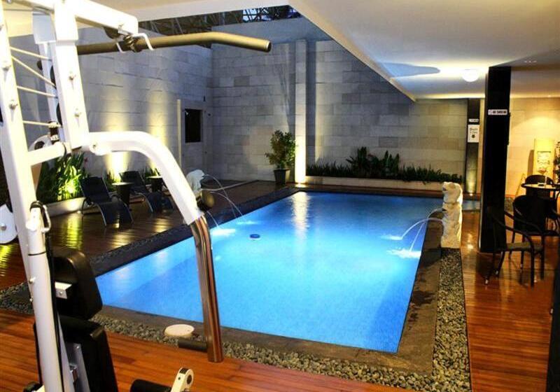 فندق Puri Denpasar