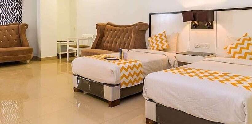 Hotel Sandesh Kingston