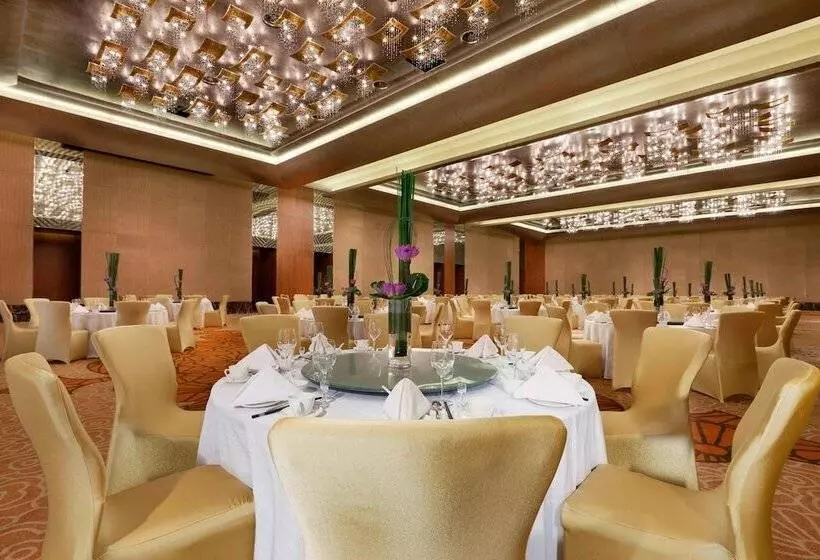 هتل Sheraton Grand Beijing Dongcheng