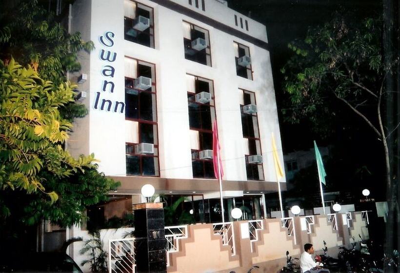 هتل Swan Inn