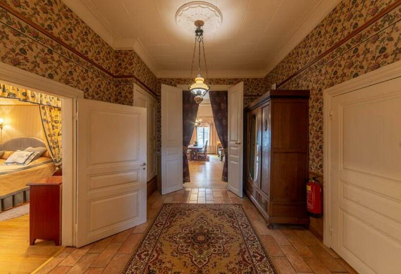 הוסטל Wanha Kartano