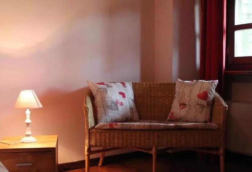 Aamiaismajoitus (B&B) La Collina Dei Passeri