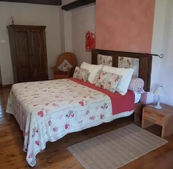 Aamiaismajoitus (B&B) La Collina Dei Passeri