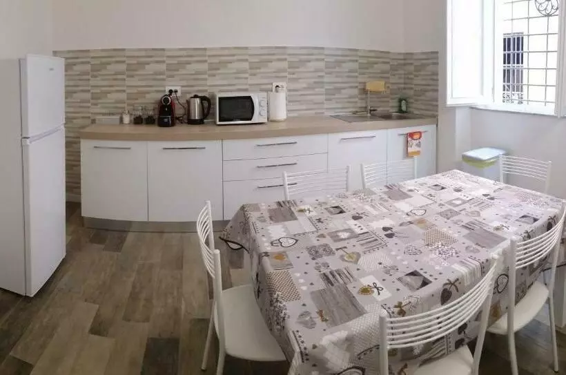 پانسیون A Casa Di Asia