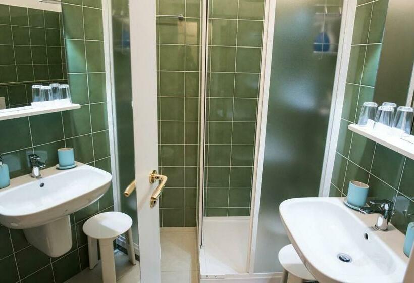 پانسیون Lo Studio   The House Of Travelers