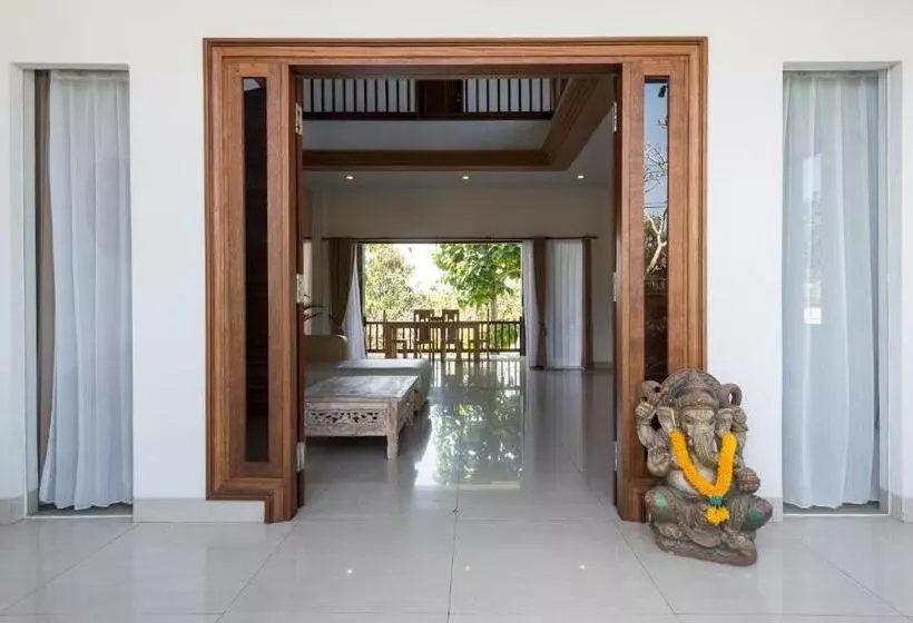 ペンション Villa Melasti Wardana