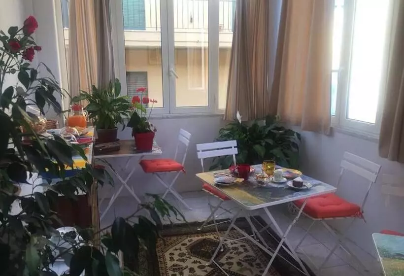 ベッドアンドブレックファースト A Casa Di Elena
