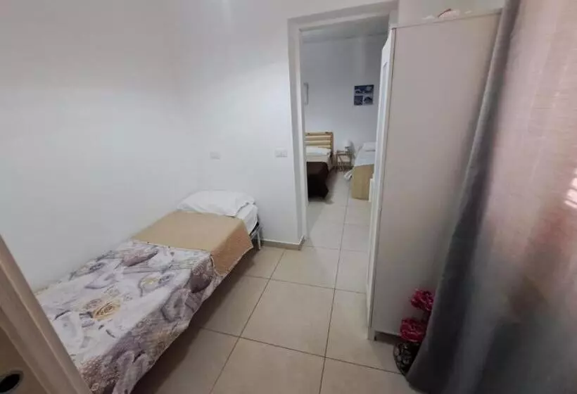 تختخواب و صبحانه Le Comete Di Angelo