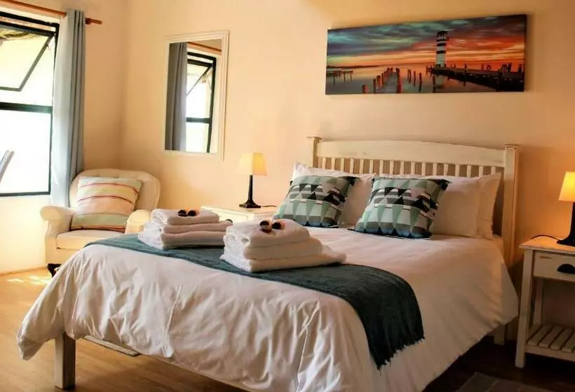 تختخواب و صبحانه Tortoise Trail Lodge