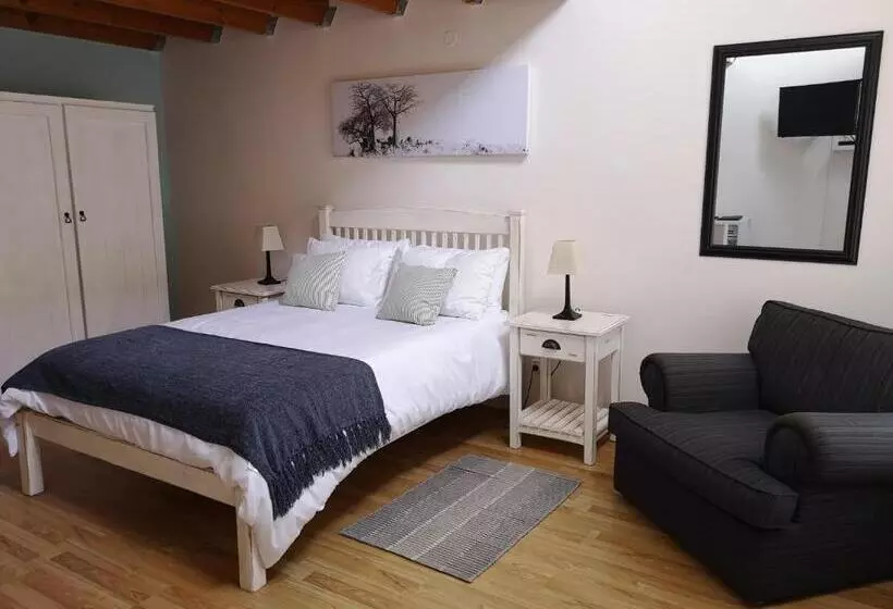 تختخواب و صبحانه Tortoise Trail Lodge