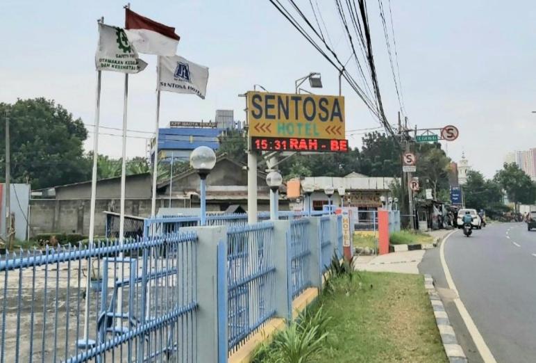 بنسيون Sentosa Hotel & Restaurant   Tersertifikasi Chse Dari Kementerian Pariwisata Dan Ekonomi Kreatif