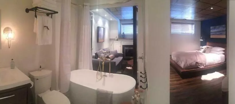ペンション Spa Inspired Guest Suite