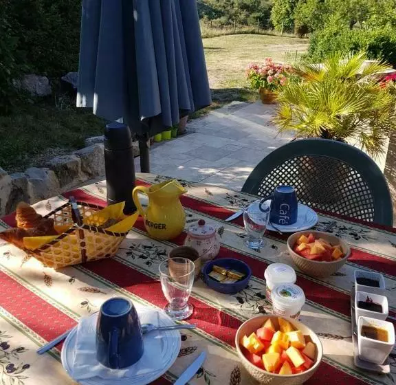 Aamiaismajoitus (B&B) Chambre D Hôte Insolite