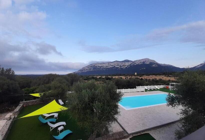 Hotel Borgo Rurale Cares