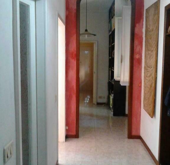 پانسیون Central Art House