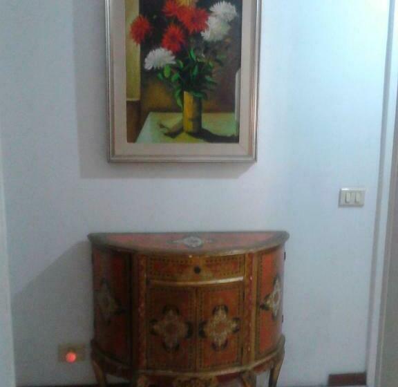 پانسیون Central Art House