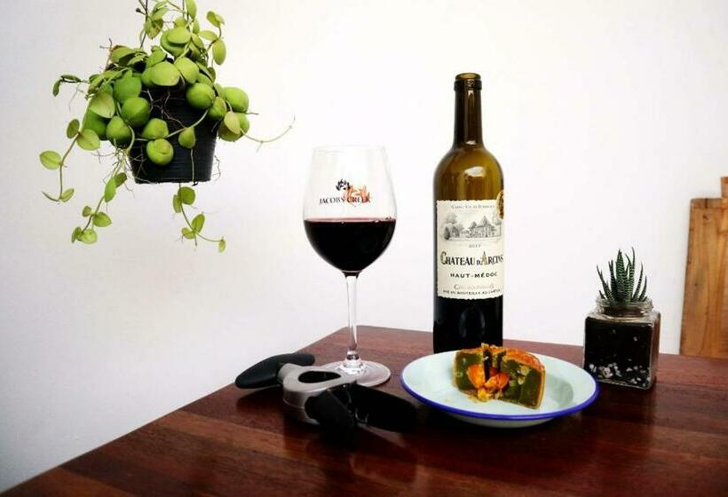 بنسيون Artsense Play, Klang