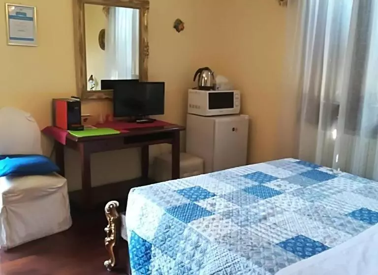 B&b L Isola Di Casa