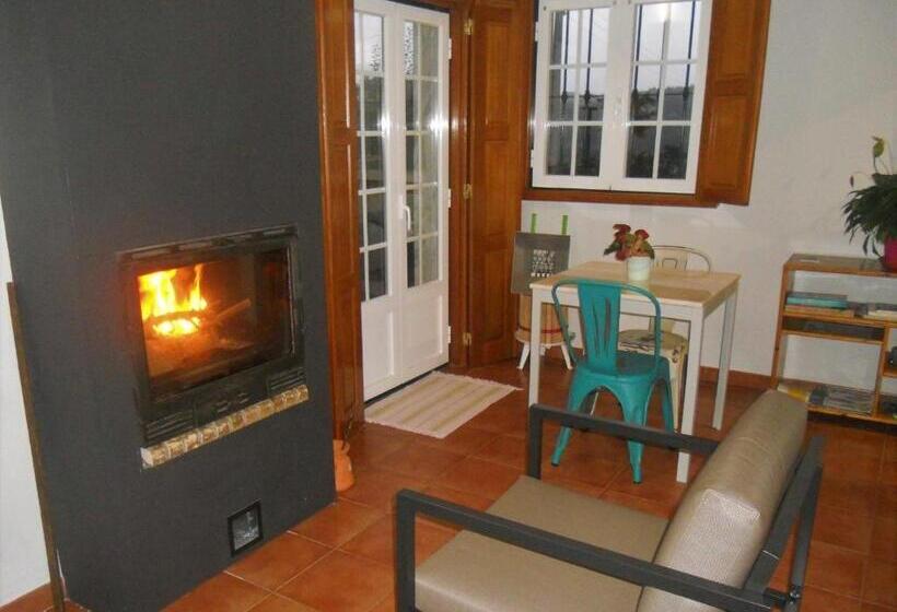 تختخواب و صبحانه Galo Preto   Sintra Guesthouse