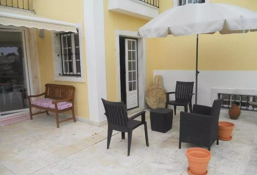 Aamiaismajoitus (B&B) Galo Preto   Sintra Guesthouse