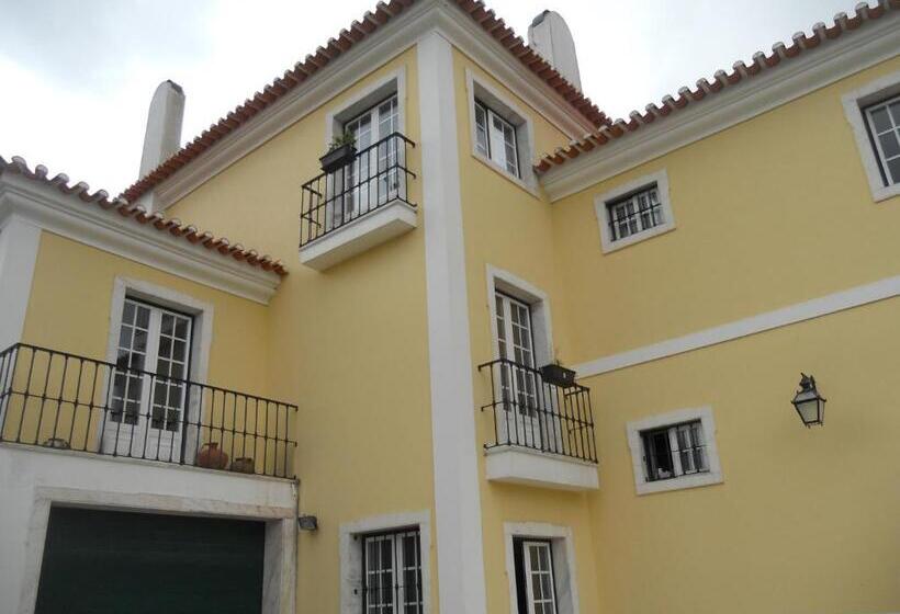 تختخواب و صبحانه Galo Preto   Sintra Guesthouse