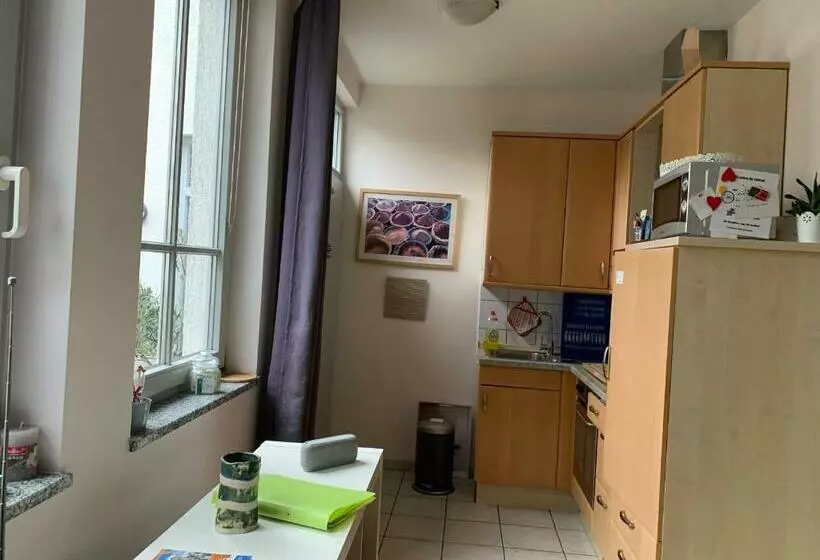 Aamiaismajoitus (B&B) Gleich Neben Dom Und Schloss