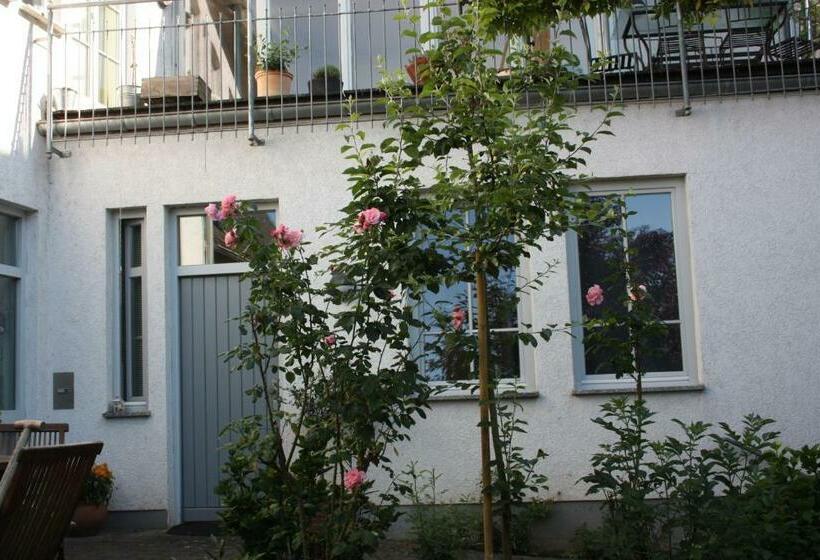 Bed and Breakfast Gleich Neben Dom Und Schloss