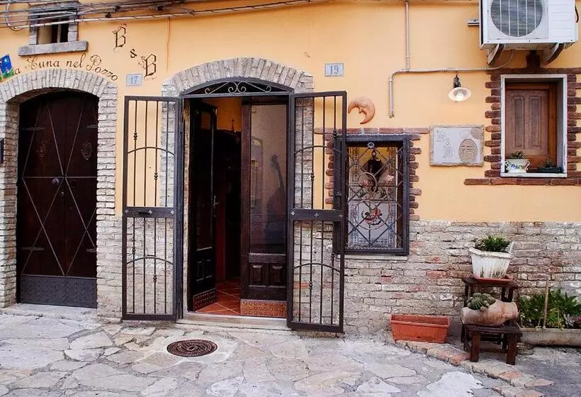 Aamiaismajoitus (B&B) La Luna Nel Pozzo