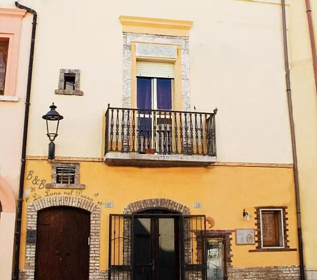 Aamiaismajoitus (B&B) La Luna Nel Pozzo