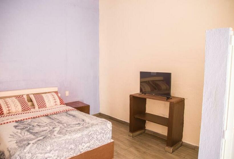 Отель Cuauhtemoc