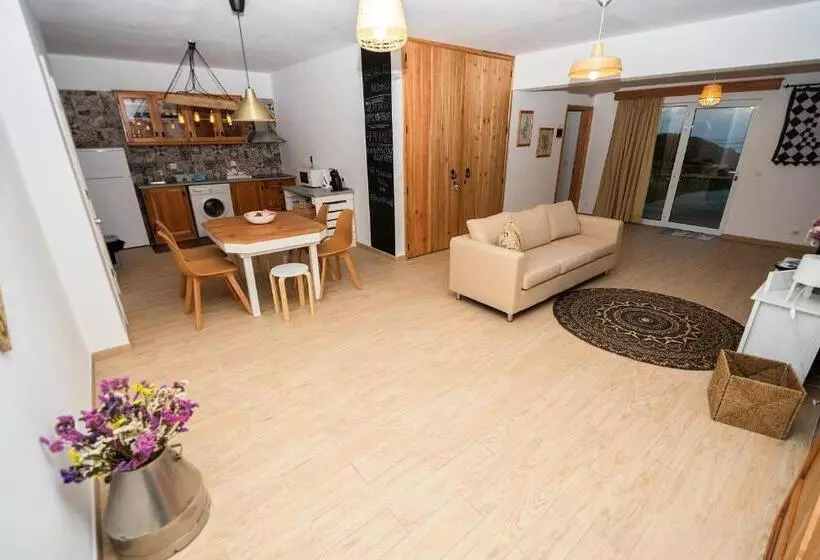 Majatalo Basalto Negro Al