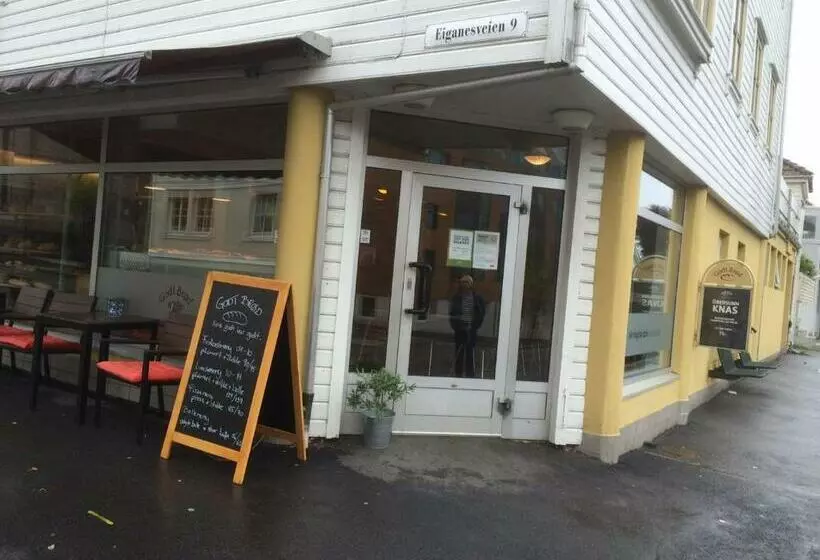 Majatalo Guesthouse  Møllegata 39