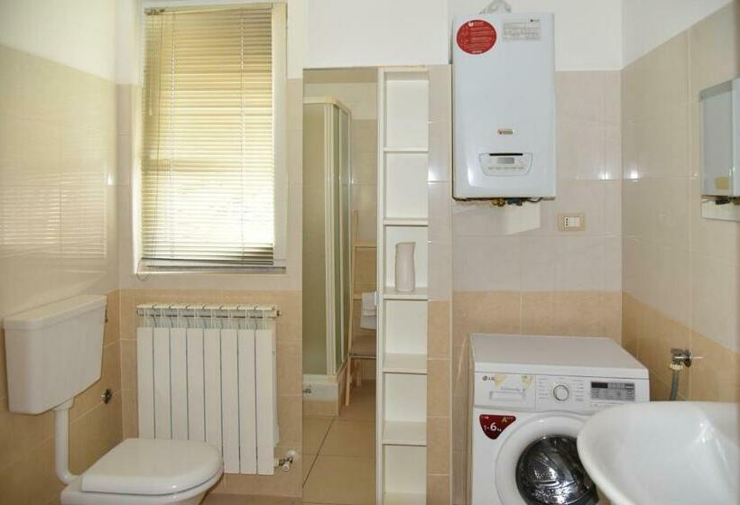 Pensjonat Natour L Ostello Per I Camminatori