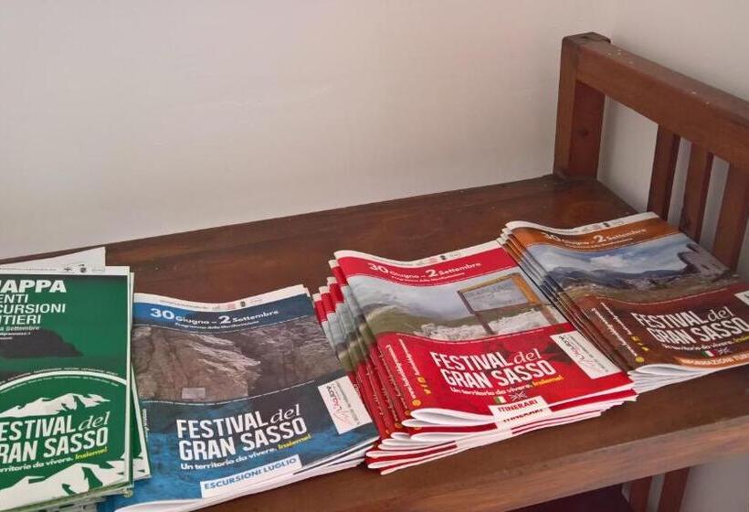 Pensjonat Natour L Ostello Per I Camminatori