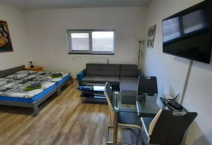 Majatalo Penzion U Vody