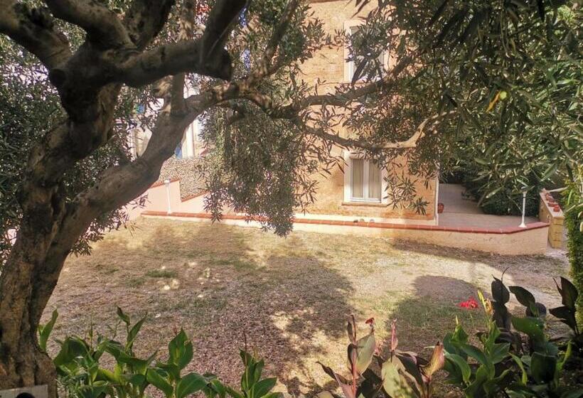 مبيت وإفطار Santo S House