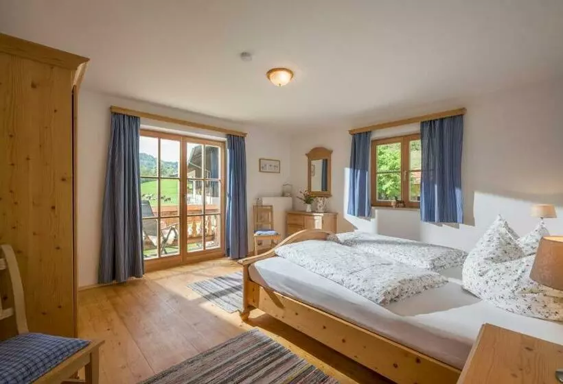 Hotelli Lainthalerhof