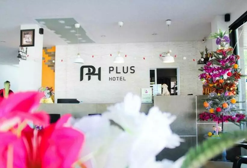 هتل Plus