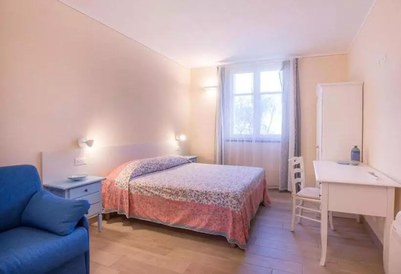 ペンション Creuza De Legnà