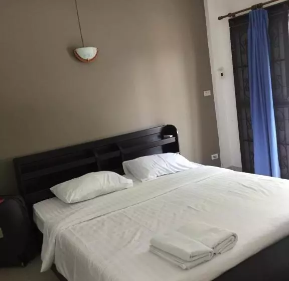 ペンション Escobar Guesthouse