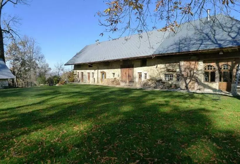 ペンション Le Pré Aux Clercs