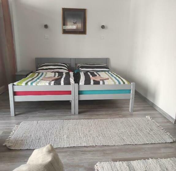 بنسيون Rákóczi Guesthouse Miskolc