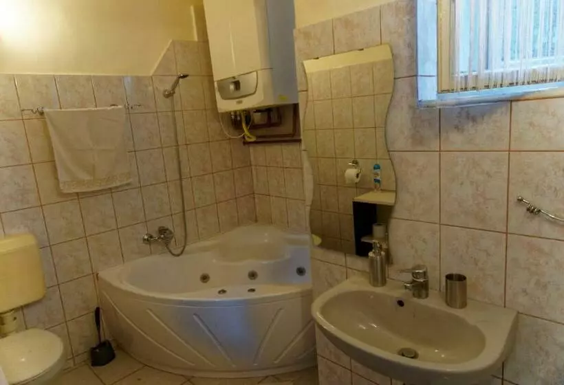 Majatalo Rákóczi Guesthouse Miskolc