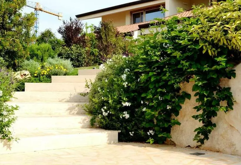 Aamiaismajoitus (B&B) A Casa Da Lisa