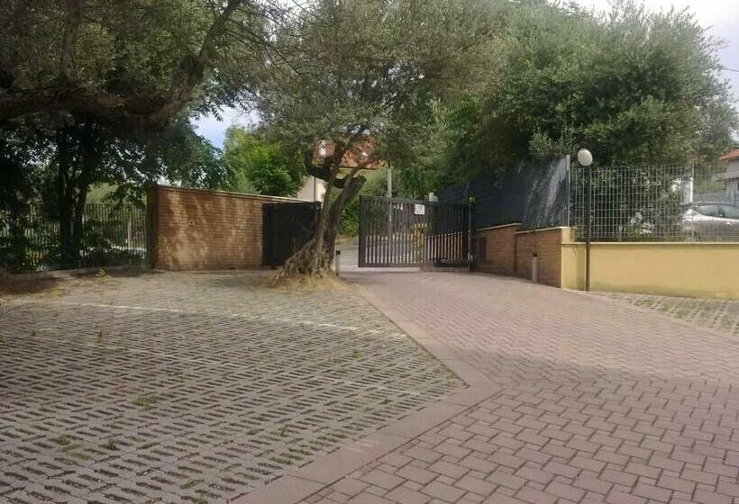 تختخواب و صبحانه Colle Dell Ara